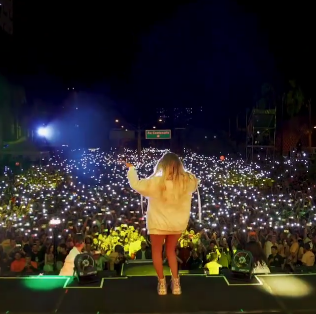 Se presentaron algunos incidentes en concierto de Karol G en Medellín