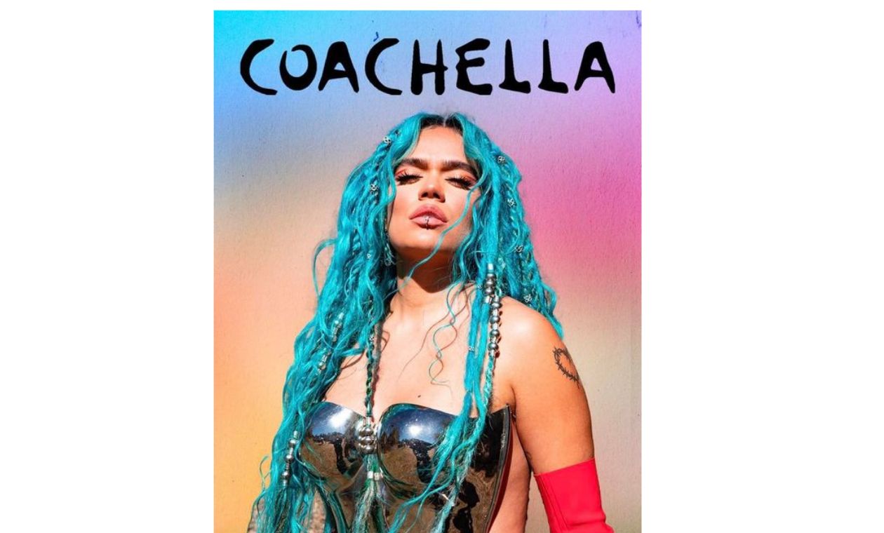 Karol G y el porqué tiene tinturado de azul su cabello... fin al misterio