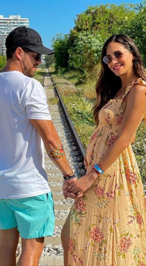 Valerie Domínguez y Juan David Echeverry serán papás
