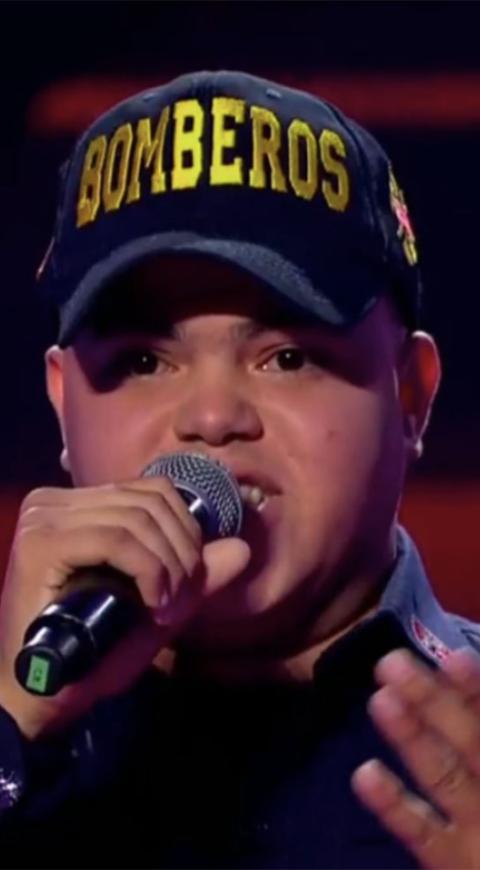 Zair, el bombero cantante del Factor X