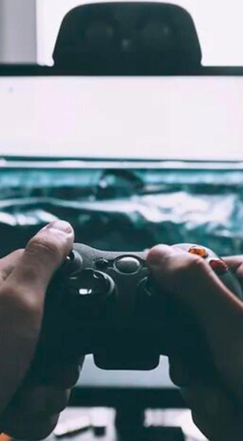 Gamer jugando