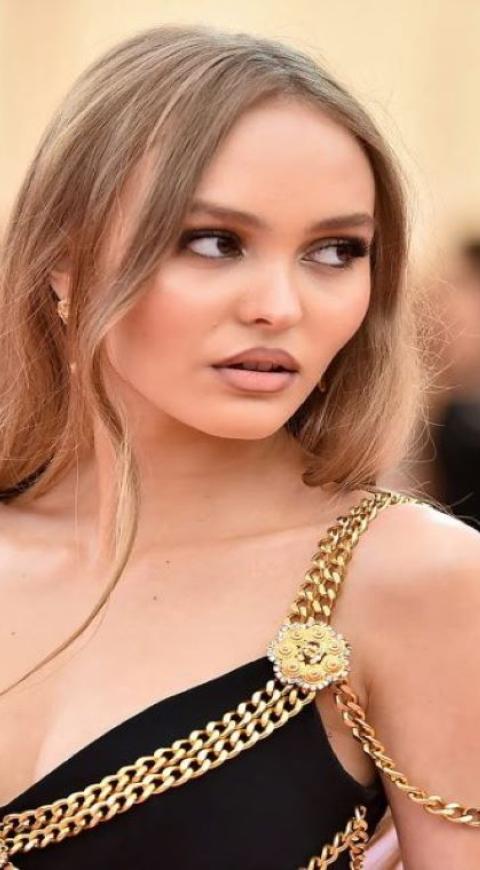 Lily-Rose Melody Depp Lily-Rose Melody Depp no quiere ser definida por los hombres de su vida