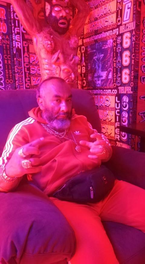 Visitamos la casa de Ramiro López, "El Chamán Llanero", quien se autodenomina "el Hijo del Diablo".
