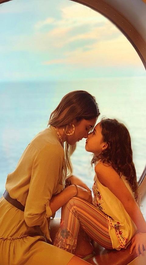 Daniela Ospina y Salomé