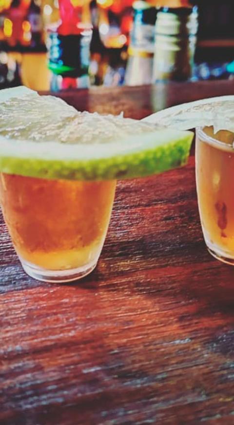 Copas de tequila
