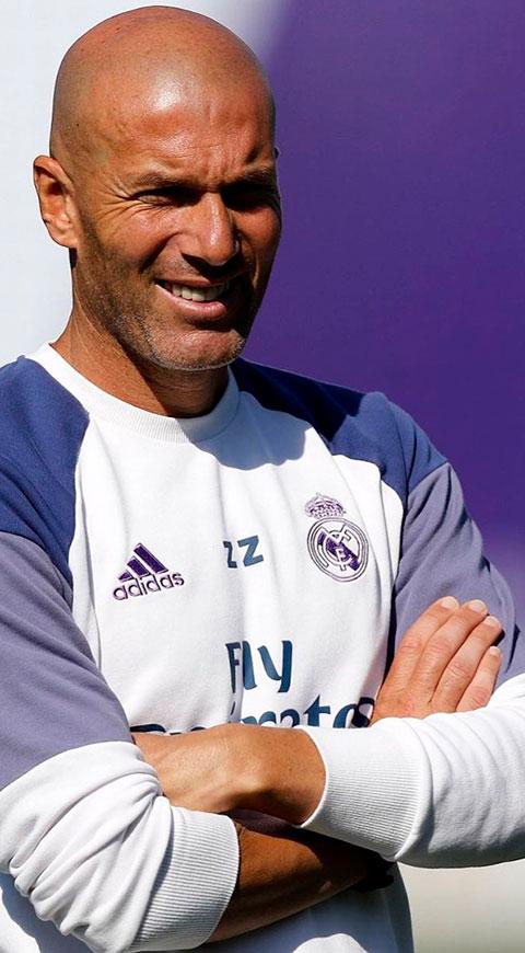 Zinedine Zidane vuelve al banquillo del Real Madrid