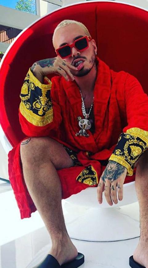 El colombiano lanzó un nuevo trabajo musical en compañía de Luigi 21