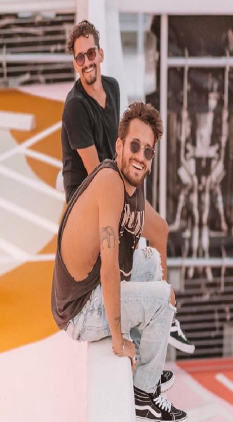 Mau y Ricky