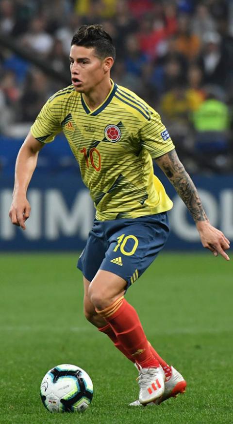 James Rodríguez jugando con la Selección Colombia