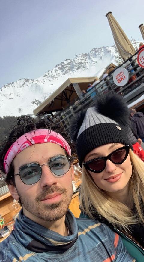 Joe Jonas y Sophie Turner