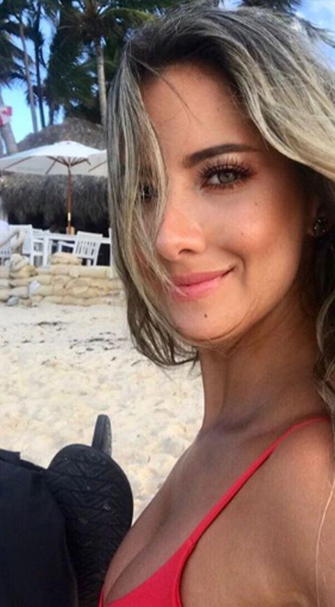 Daniella Álvarez