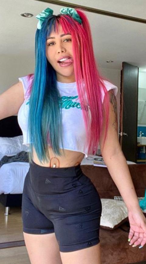 Yina Calderón