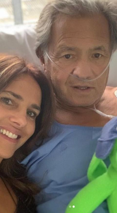 Paola Turbay junto a su padre