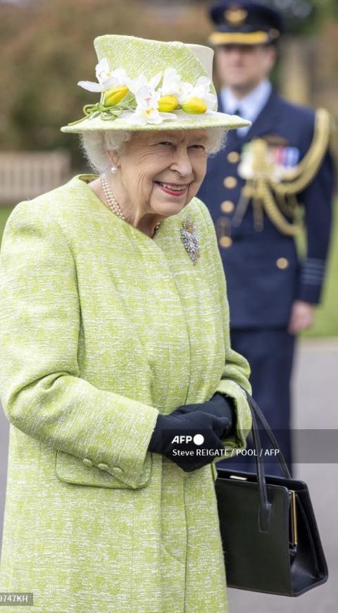 Reina Isabel II