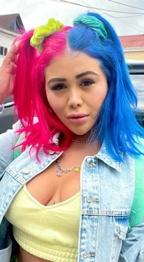 Yina Calderón