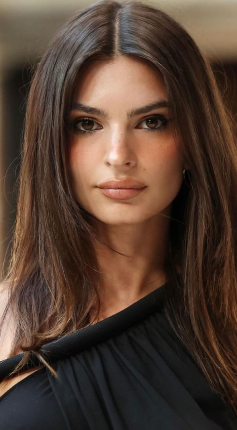 Emily Ratajkowski Emily Ratajkowski