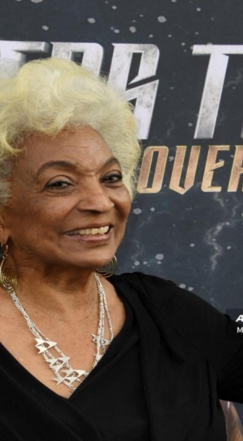Muere la actriz Nichelle Nichols, que encarnó a Nyota Uhura de "Star Trek" Muere la actriz Nichelle Nichols, que encarnó a Nyota Uhura de "Star Trek"
