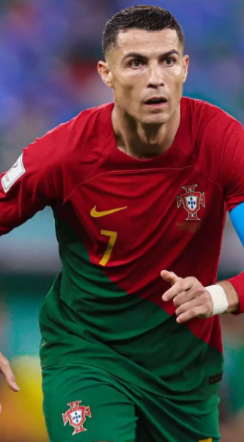 Cristiano Ronaldo Cristiano Ronaldo