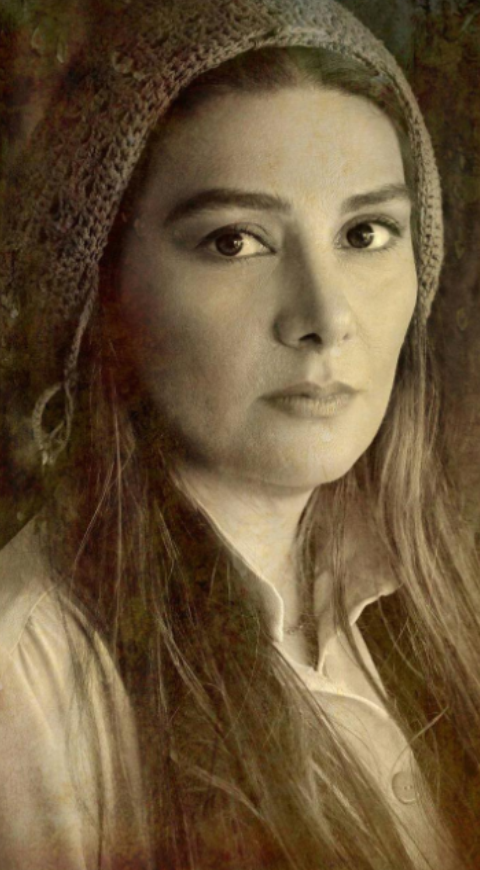 Hengameh Ghaziani Hengameh Ghaziani