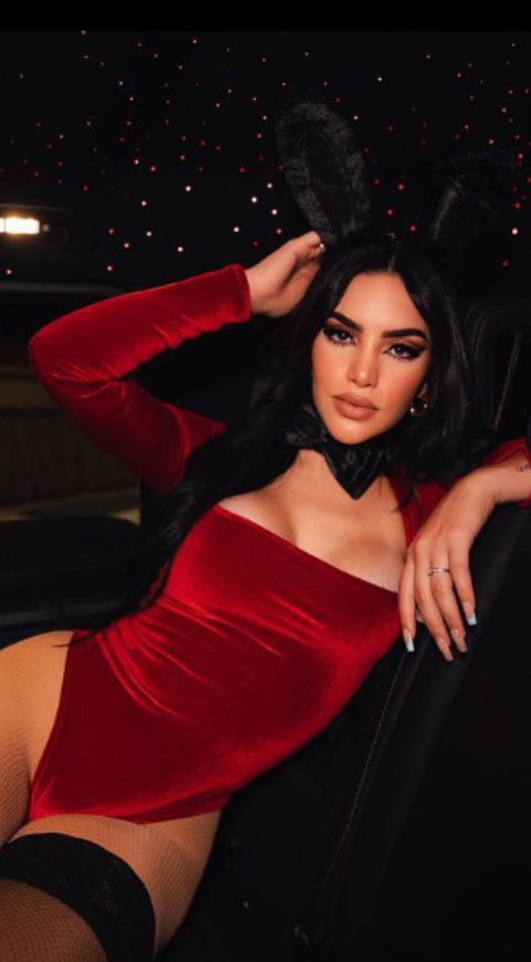 Kimberly Loaiza Kimberly Loaiza
