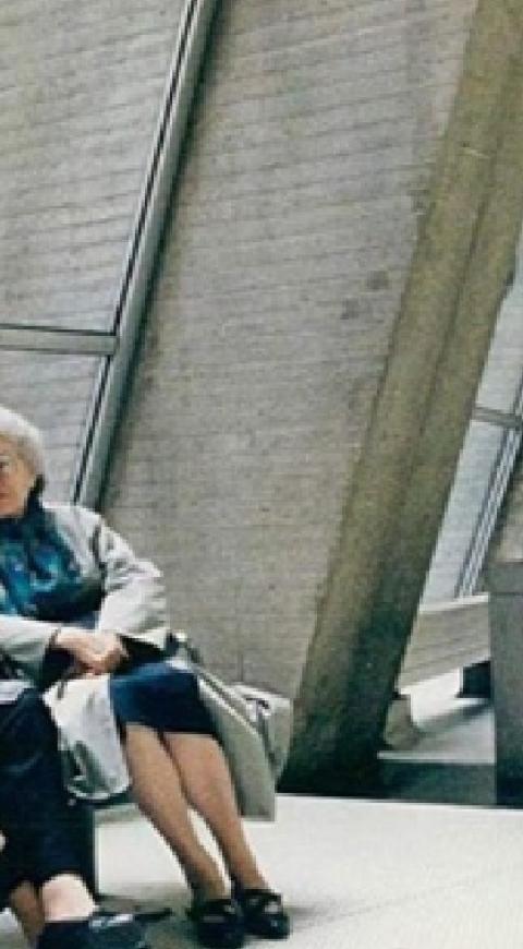 Muere hombre que vivó 18 años en aeropuerto de París Muere hombre que vivó 18 años en aeropuerto de París