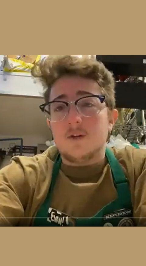 joven llora por trabajar joven llora por trabajar
