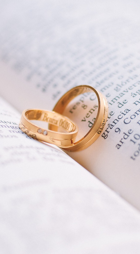 Recién casada se niega a besar a su novio Recién casada se niega a besar a su novio