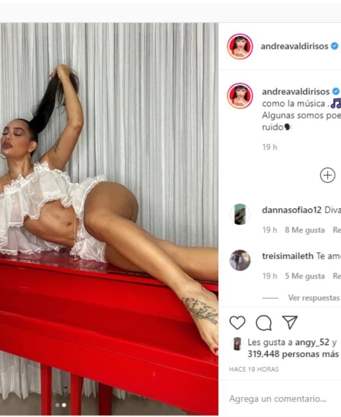 Andrea Valdiri y sus transparencias