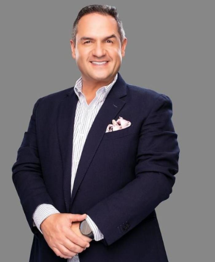 Mauricio Vélez después