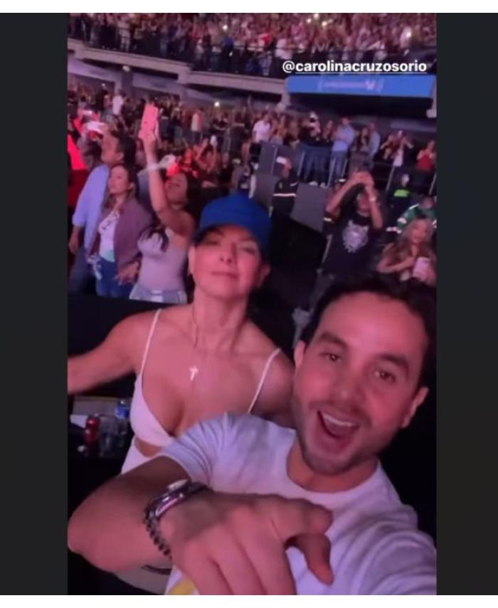 Carolina Cruz en el concierto de Wisin y Yandel