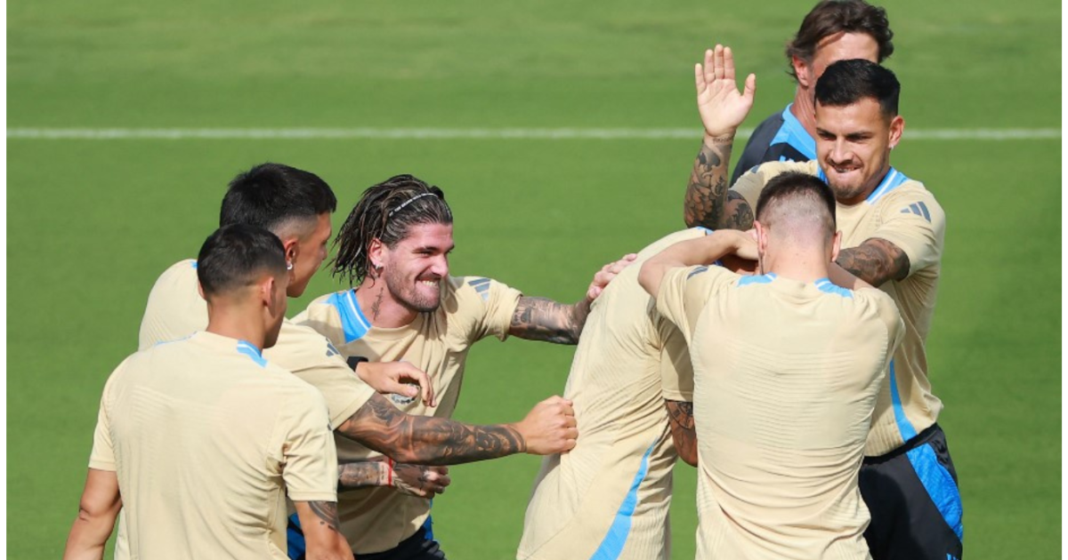 ¡Para no perderse ningún partido! Top diez de los futbolistas de la Copa América más guapos