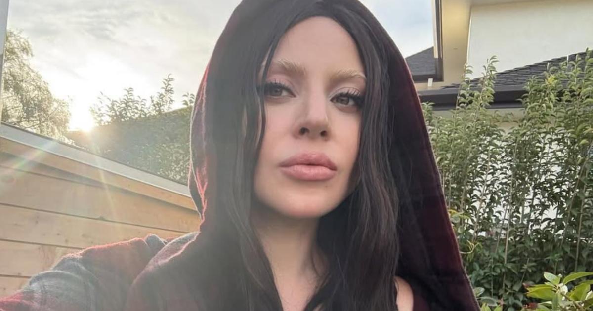 Lady Gaga lanzó radical versión de famoso tema navideño 