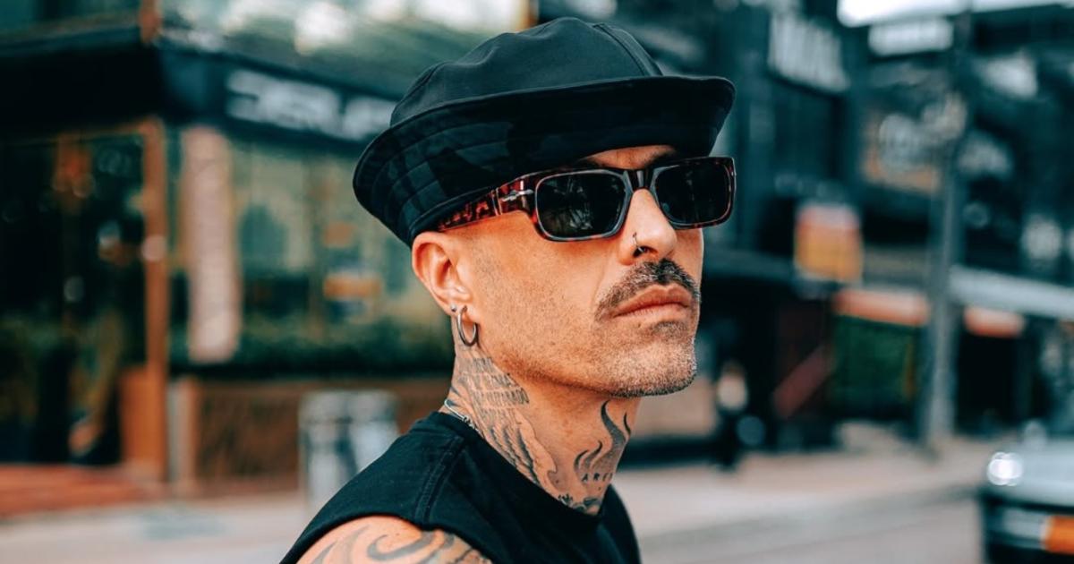 Mike Bahía arrasó con su nuevo éxito 'Amor a mitad': te dejamos la letra completa